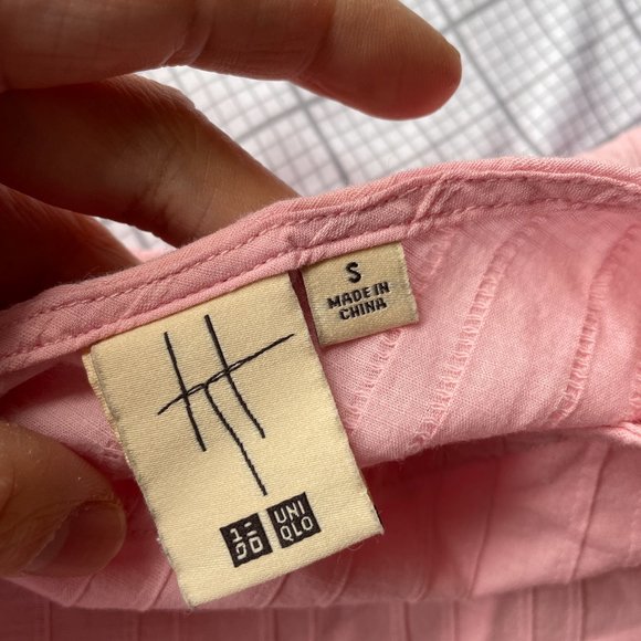 uniqlo blouse - Picture 2 of 2